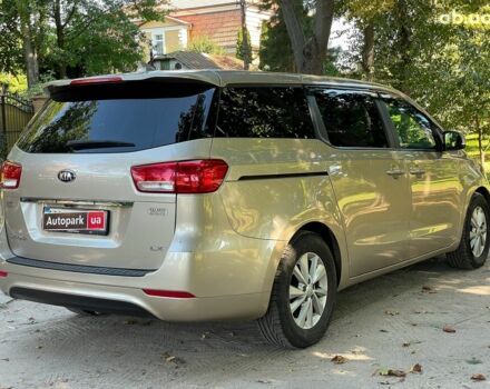 Бежевый Киа Седона, объемом двигателя 3.3 л и пробегом 130 тыс. км за 16690 $, фото 8 на Automoto.ua