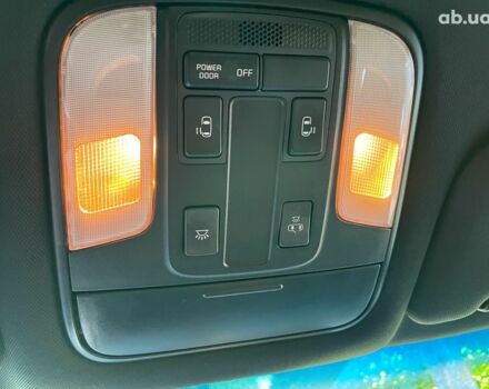 Бежевый Киа Седона, объемом двигателя 3.3 л и пробегом 130 тыс. км за 16690 $, фото 29 на Automoto.ua