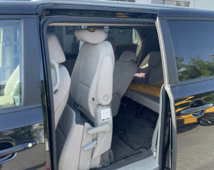 Черный Киа Седона, объемом двигателя 3.34 л и пробегом 200 тыс. км за 15200 $, фото 11 на Automoto.ua