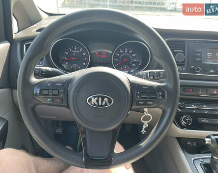 Черный Киа Седона, объемом двигателя 3.34 л и пробегом 200 тыс. км за 15200 $, фото 16 на Automoto.ua