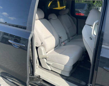 Черный Киа Седона, объемом двигателя 3.34 л и пробегом 200 тыс. км за 15200 $, фото 8 на Automoto.ua