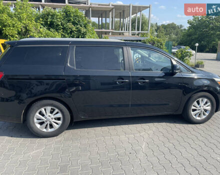 Черный Киа Седона, объемом двигателя 3.34 л и пробегом 200 тыс. км за 15200 $, фото 6 на Automoto.ua