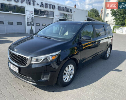 Черный Киа Седона, объемом двигателя 3.34 л и пробегом 200 тыс. км за 15200 $, фото 1 на Automoto.ua