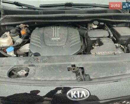 Чорний Кіа Седона, об'ємом двигуна 3.3 л та пробігом 148 тис. км за 13434 $, фото 18 на Automoto.ua