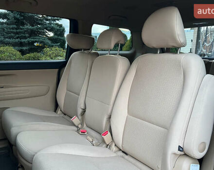 Черный Киа Седона, объемом двигателя 3.34 л и пробегом 181 тыс. км за 13999 $, фото 22 на Automoto.ua