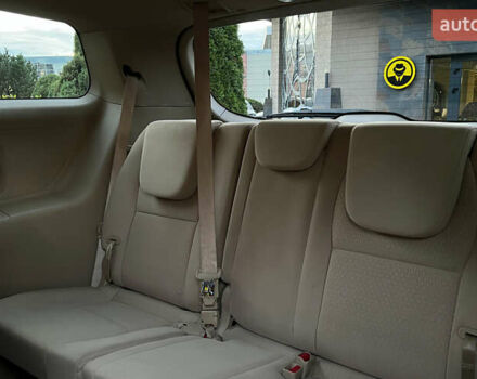 Черный Киа Седона, объемом двигателя 3.34 л и пробегом 181 тыс. км за 13999 $, фото 23 на Automoto.ua