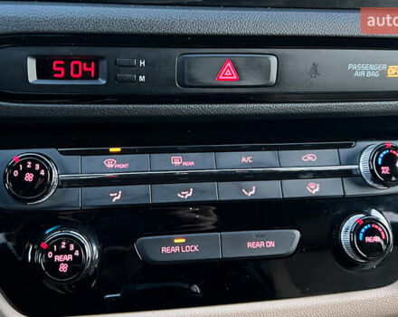 Черный Киа Седона, объемом двигателя 3.34 л и пробегом 181 тыс. км за 13999 $, фото 15 на Automoto.ua