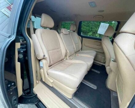 Черный Киа Седона, объемом двигателя 3.3 л и пробегом 97 тыс. км за 2900 $, фото 11 на Automoto.ua