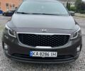Коричневый Киа Седона, объемом двигателя 3.3 л и пробегом 129 тыс. км за 12900 $, фото 2 на Automoto.ua