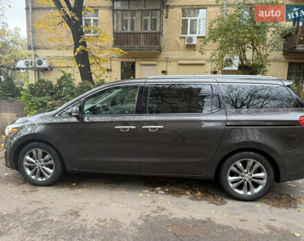 Коричневый Киа Седона, объемом двигателя 3.34 л и пробегом 108 тыс. км за 17000 $, фото 5 на Automoto.ua