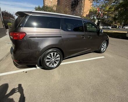 Коричневий Кіа Седона, об'ємом двигуна 3.34 л та пробігом 65 тис. км за 18500 $, фото 8 на Automoto.ua