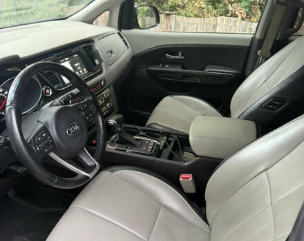 Коричневый Киа Седона, объемом двигателя 3.34 л и пробегом 108 тыс. км за 17000 $, фото 16 на Automoto.ua