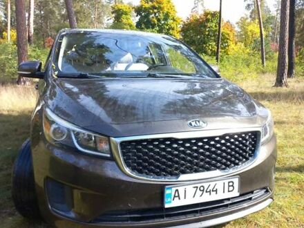 Киа Седона 2015 в Ирпене на Automoto.ua Коричневый Киа Седона, объемом двигателя 3.34 л и пробегом 116 тыс. км за 12900 $, фото 1 на Automoto.ua