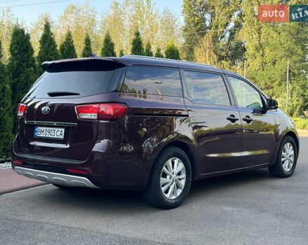 Красный Киа Седона, объемом двигателя 3.34 л и пробегом 126 тыс. км за 14990 $, фото 3 на Automoto.ua