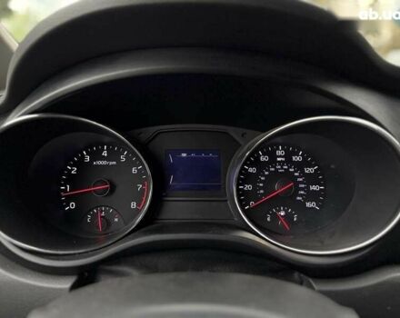 Киа Седона, объемом двигателя 3.3 л и пробегом 125 тыс. км за 15300 $, фото 20 на Automoto.ua