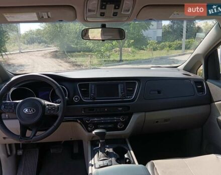 Киа Седона, объемом двигателя 3.34 л и пробегом 80 тыс. км за 17999 $, фото 9 на Automoto.ua