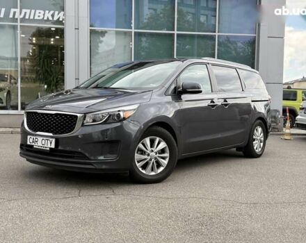 Киа Седона, объемом двигателя 3.3 л и пробегом 125 тыс. км за 15300 $, фото 2 на Automoto.ua