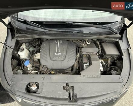 Серый Киа Седона, объемом двигателя 3.34 л и пробегом 125 тыс. км за 14800 $, фото 30 на Automoto.ua