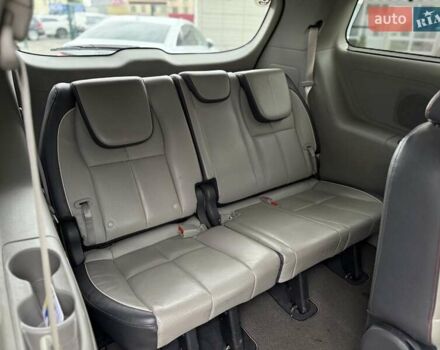 Серый Киа Седона, объемом двигателя 3.34 л и пробегом 125 тыс. км за 14800 $, фото 16 на Automoto.ua