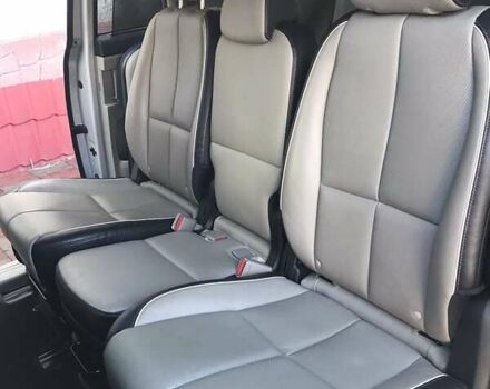 Сірий Кіа Седона, об'ємом двигуна 3.34 л та пробігом 110 тис. км за 19500 $, фото 12 на Automoto.ua