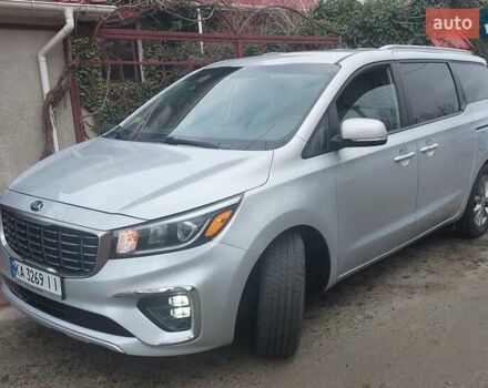 Сірий Кіа Седона, об'ємом двигуна 3.34 л та пробігом 110 тис. км за 19500 $, фото 3 на Automoto.ua