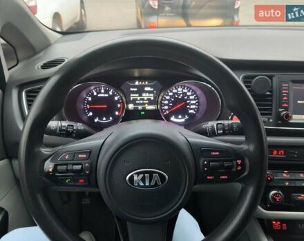 Синій Кіа Седона, об'ємом двигуна 3.34 л та пробігом 230 тис. км за 14000 $, фото 18 на Automoto.ua