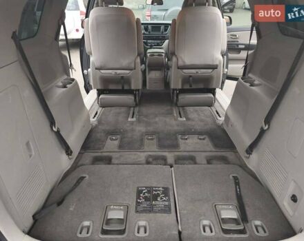 Синій Кіа Седона, об'ємом двигуна 3.34 л та пробігом 230 тис. км за 14000 $, фото 3 на Automoto.ua