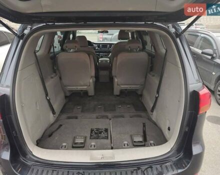 Синій Кіа Седона, об'ємом двигуна 3.34 л та пробігом 230 тис. км за 14000 $, фото 6 на Automoto.ua