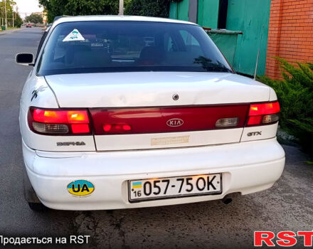 Белый Киа Сефия, объемом двигателя 1.6 л и пробегом 327 тыс. км за 1199 $, фото 3 на Automoto.ua