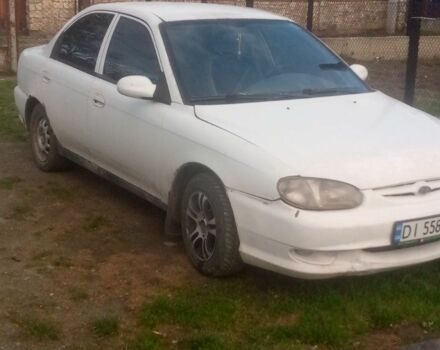 Белый Киа Сефия, объемом двигателя 1.5 л и пробегом 200 тыс. км за 1400 $, фото 2 на Automoto.ua