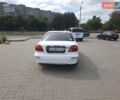 Белый Киа Сефия, объемом двигателя 1.5 л и пробегом 350 тыс. км за 1250 $, фото 6 на Automoto.ua