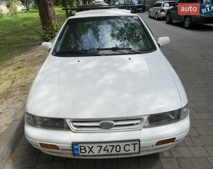 Белый Киа Сефия, объемом двигателя 1.5 л и пробегом 240 тыс. км за 1000 $, фото 1 на Automoto.ua