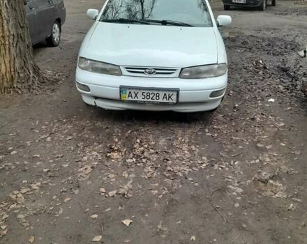 Белый Киа Сефия, объемом двигателя 1.5 л и пробегом 111 тыс. км за 2000 $, фото 1 на Automoto.ua