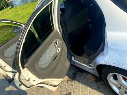 Киа Сефия 1999 в Николаеве на Automoto.ua Белый Киа Сефия, объемом двигателя 1.5 л и пробегом 343 тыс. км за 2700 $, фото 1 на Automoto.ua