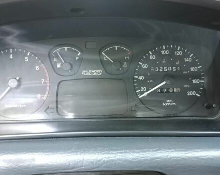 Красный Киа Сефия, объемом двигателя 1.5 л и пробегом 123 тыс. км за 850 $, фото 5 на Automoto.ua