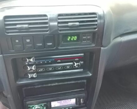 Красный Киа Сефия, объемом двигателя 1.5 л и пробегом 123 тыс. км за 850 $, фото 7 на Automoto.ua