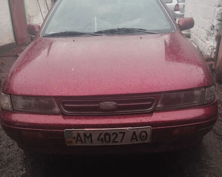 Красный Киа Сефия, объемом двигателя 1.5 л и пробегом 255 тыс. км за 1000 $, фото 2 на Automoto.ua