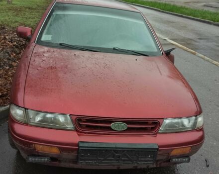 Красный Киа Сефия, объемом двигателя 1.6 л и пробегом 195 тыс. км за 474 $, фото 5 на Automoto.ua