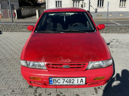 Киа Сефия 1994 в Львове на Automoto.ua Красный Киа Сефия, объемом двигателя 1.6 л и пробегом 200 тыс. км за 1400 $, фото 1 на Automoto.ua
