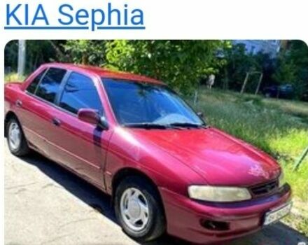 Красный Киа Сефия, объемом двигателя 1.5 л и пробегом 19 тыс. км за 500 $, фото 1 на Automoto.ua