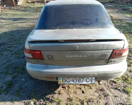 Серый Киа Сефия, объемом двигателя 1.5 л и пробегом 317 тыс. км за 710 $, фото 1 на Automoto.ua