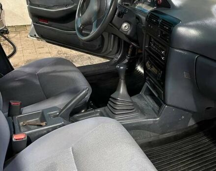 Серый Киа Сефия, объемом двигателя 1.6 л и пробегом 366 тыс. км за 2300 $, фото 4 на Automoto.ua