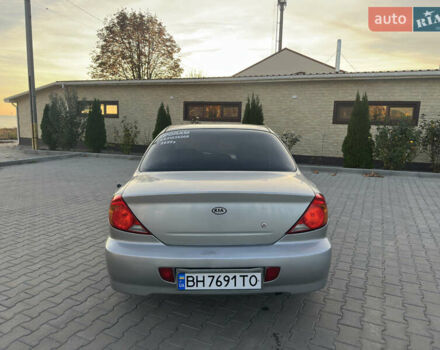 Серый Киа Сефия, объемом двигателя 1.59 л и пробегом 271 тыс. км за 2499 $, фото 4 на Automoto.ua