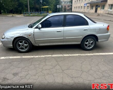 Серый Киа Сефия, объемом двигателя 1.6 л и пробегом 350 тыс. км за 1400 $, фото 3 на Automoto.ua