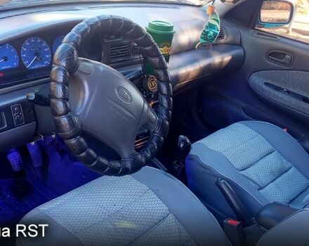 Синий Киа Сефия, объемом двигателя 1.5 л и пробегом 253 тыс. км за 1900 $, фото 5 на Automoto.ua