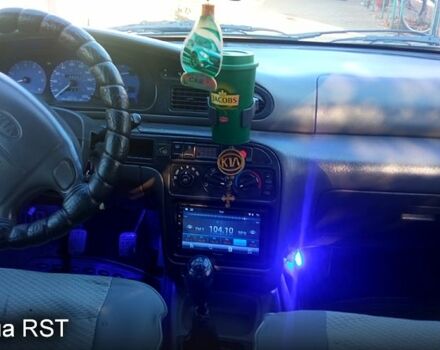 Синий Киа Сефия, объемом двигателя 1.5 л и пробегом 253 тыс. км за 1900 $, фото 6 на Automoto.ua