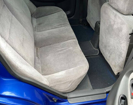 Синий Киа Сефия, объемом двигателя 1.8 л и пробегом 248 тыс. км за 3200 $, фото 11 на Automoto.ua