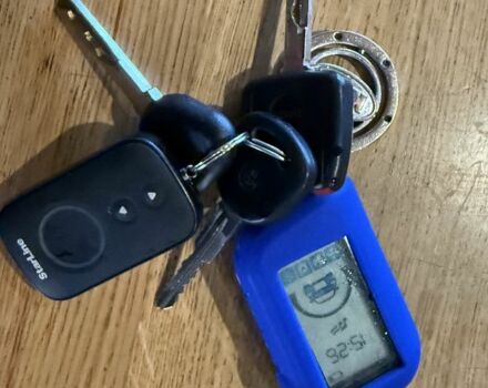 Синій Кіа Сефія, об'ємом двигуна 1.8 л та пробігом 285 тис. км за 2500 $, фото 15 на Automoto.ua