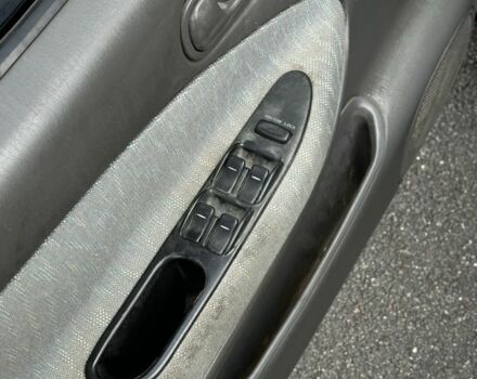 Зеленый Киа Сефия, объемом двигателя 1.6 л и пробегом 320 тыс. км за 1001 $, фото 5 на Automoto.ua