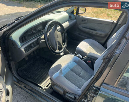 Зелений Кіа Сефія, об'ємом двигуна 1.6 л та пробігом 382 тис. км за 1800 $, фото 3 на Automoto.ua